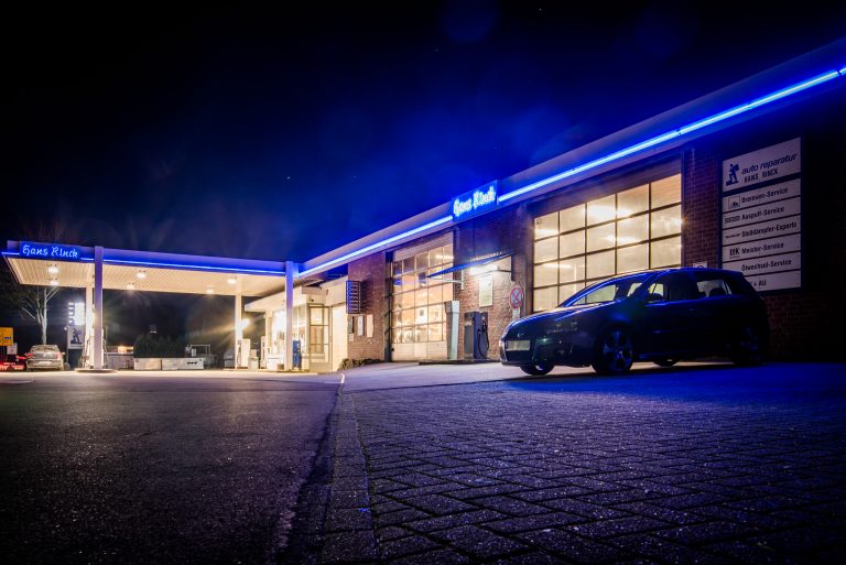 Kfz-Werkstatt – Hans Rinck GmbH u. Co.KG